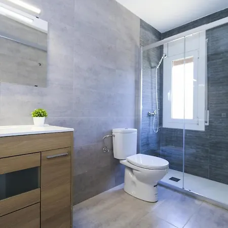 Adelfa Con Piscina Privada Planet Costa Dorada Салоу