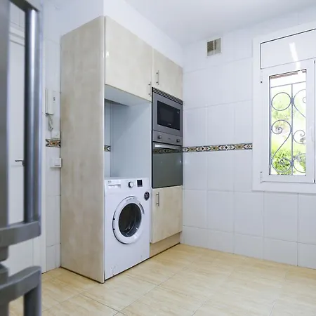 Adelfa Con Piscina Privada Planet Costa Dorada Вилла